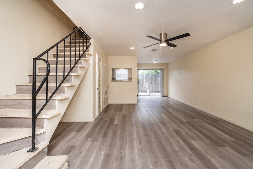 More Photos Of 4304 Manchester Ave, Stockton Apartments For Sale