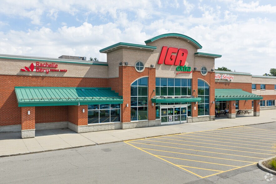 Primary Photo Of 5205 Boul Robert-Bourassa, Laval Unknown For Lease