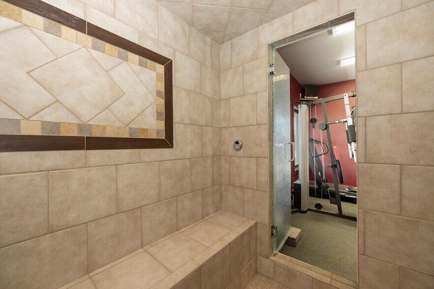 More Photos Of 3180 GCR 56, Granby Hotel For Sale
