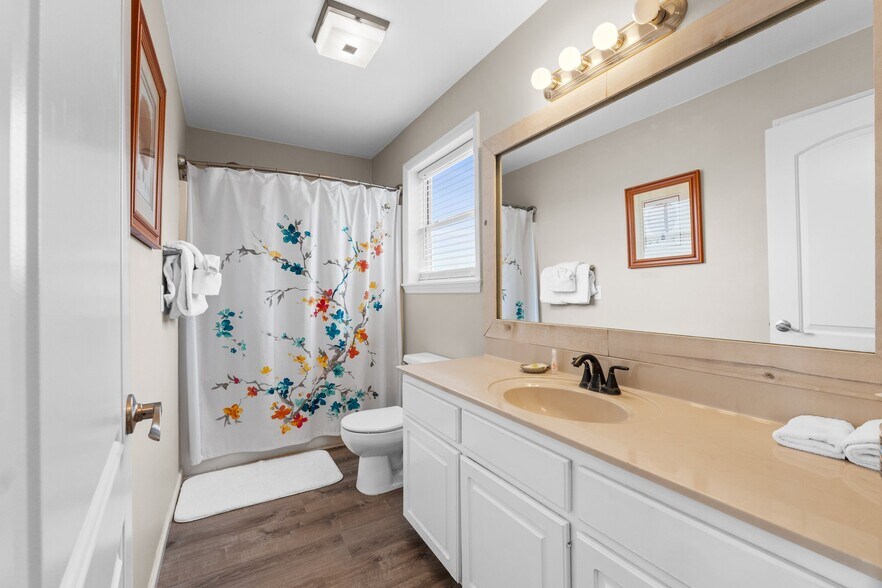 More Photos Of 8041 W Highway 98, Port Saint Joe Specialty For Sale