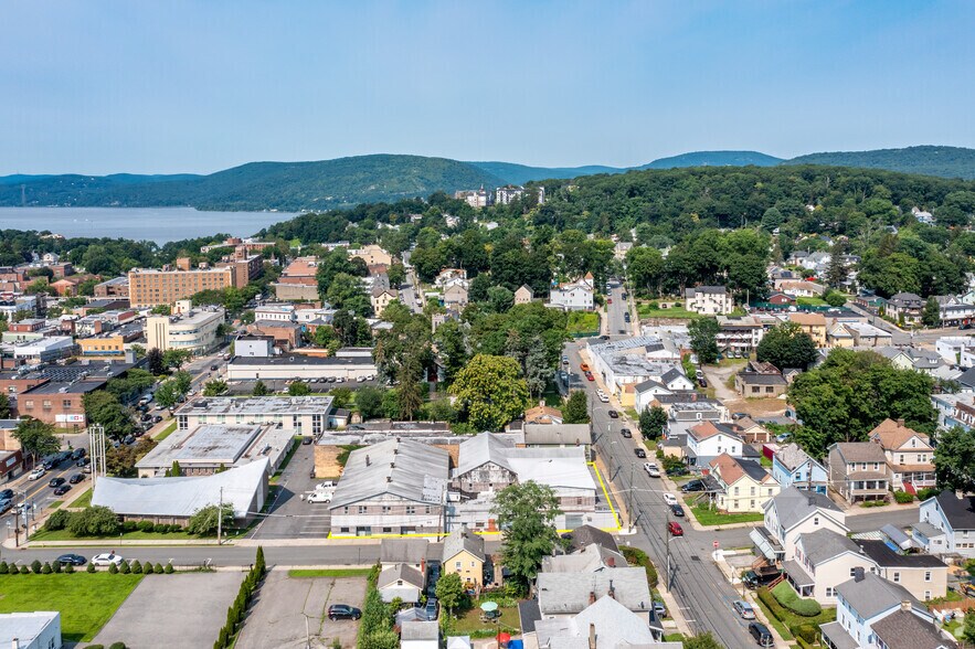 More Photos Of 126 N James St, Peekskill Warehouse For Sale