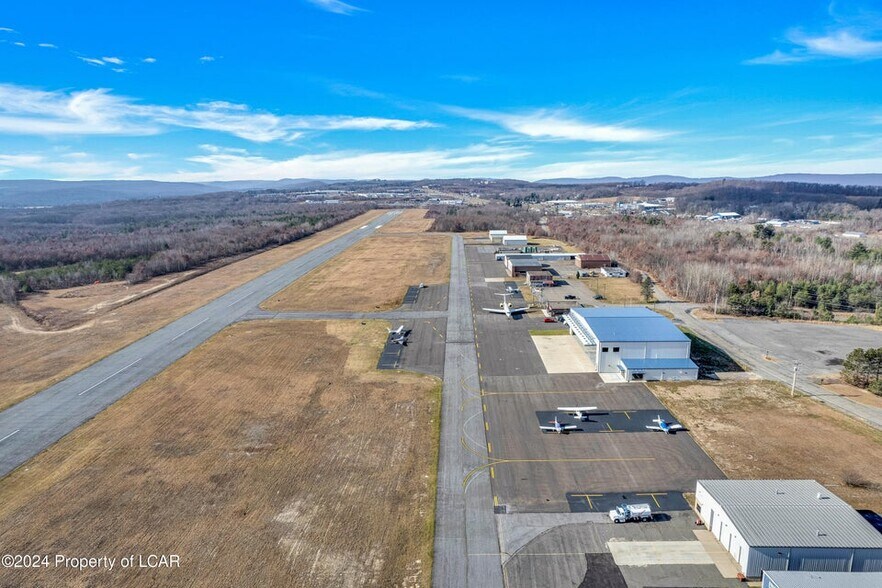 More Photos Of 5175 Old Airport Rd, Hazle Township Airplane Hangar For Lease