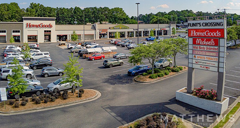 More Photos Of 1568-1572 Opelika Rd, Auburn Storefront For Sale