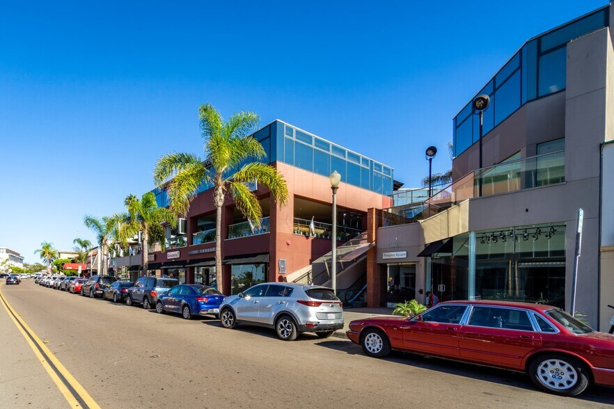 More Photos Of 1025 Prospect St, La Jolla Storefront Retail Office For Lease