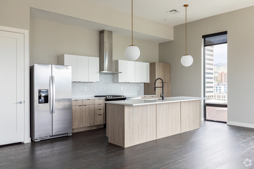 More Photos Of 218 S 200 E, Salt Lake City Apartments For Sale