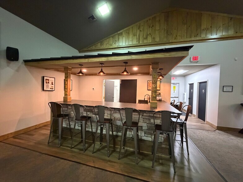 More Photos Of 30045 Business Center Dr, Charlotte Hall Medical For Sale