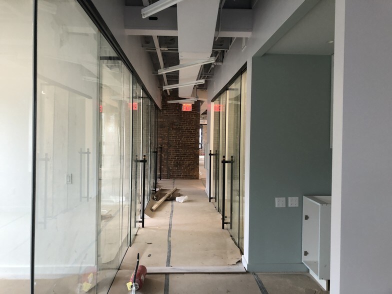 More Photos Of 839 Broadway, Brooklyn Freestanding For Lease