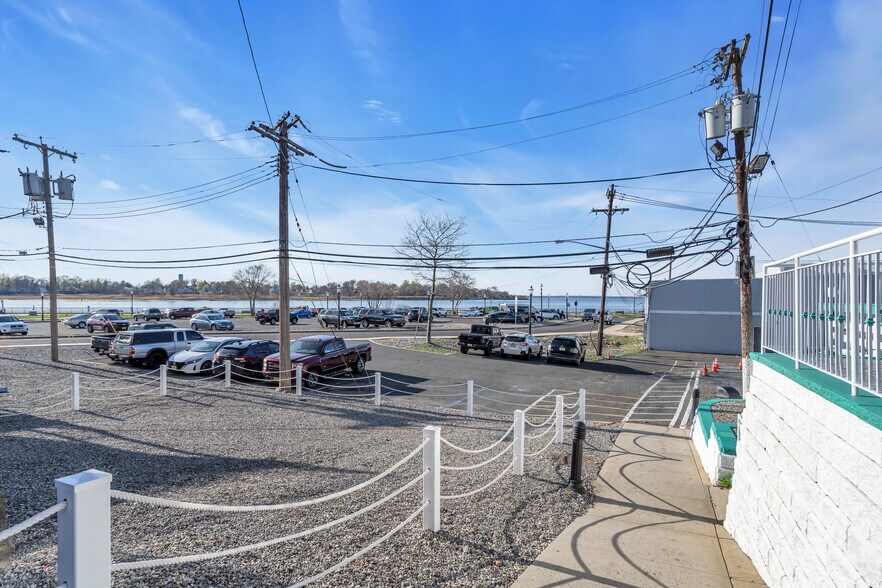 More Photos Of 11 W Front St, Keyport Storefront Retail Residential For Lease