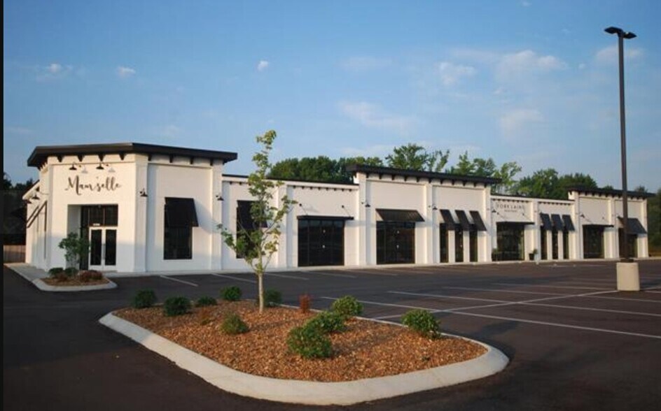 More Photos Of 1356 Union University Dr, Jackson Medical For Lease