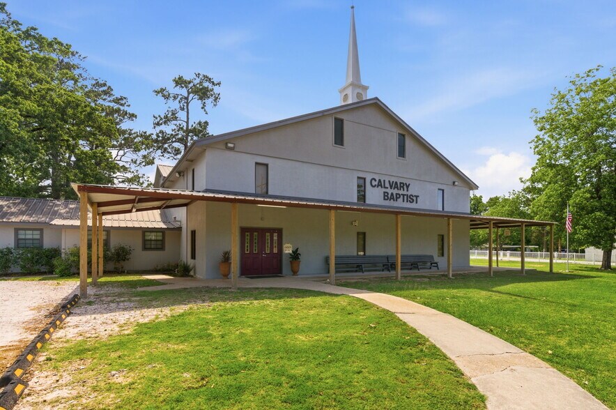 More Photos Of 3401 N Frazier St, Conroe Specialty For Sale