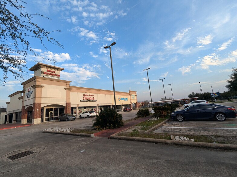 More Photos Of 13977 Westheimer Rd, Houston Storefront Retail Office For Sale
