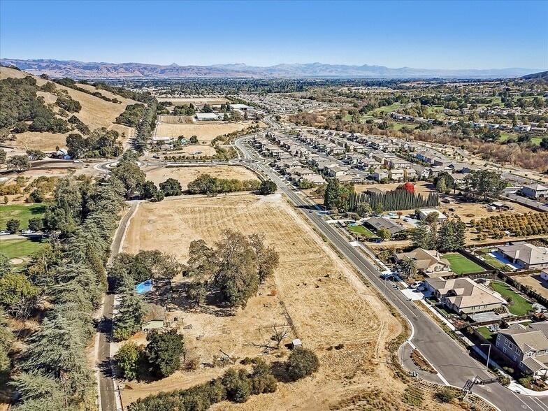 2740 Hecker Pass Hwy, Gilroy, CA 95020 Land For Sale