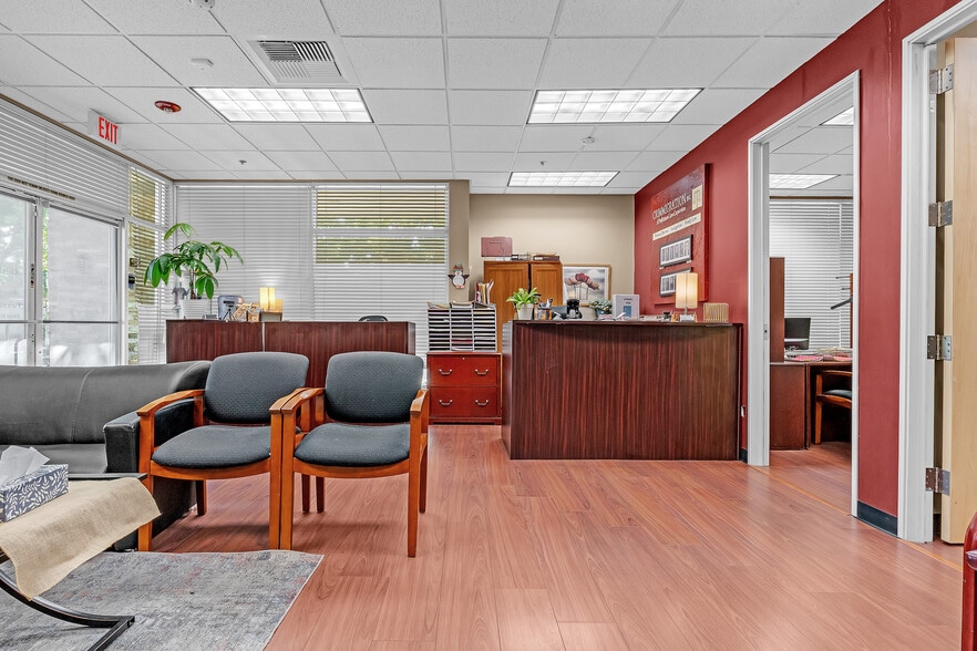 More Photos Of 1930 Del Paso Rd, Sacramento Medical For Sale