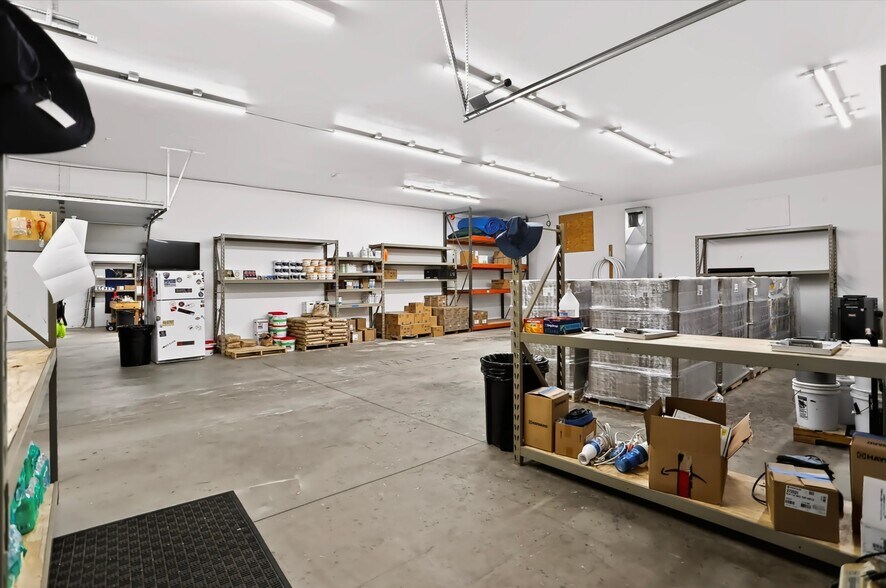 More Photos Of 291 E Two Cent Rd, Bargersville Warehouse For Sale