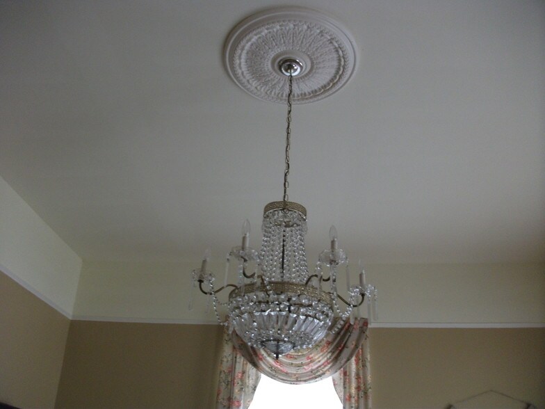 More Photos Of 1201 2nd Ave, West Point Restaurant For Sale