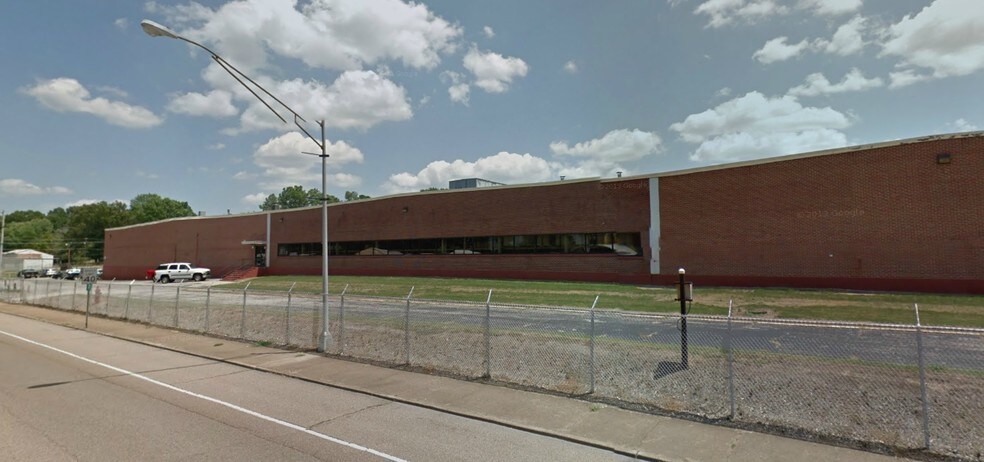 Primary Photo Of 2330 Eastend Dr, Humboldt Warehouse For Lease