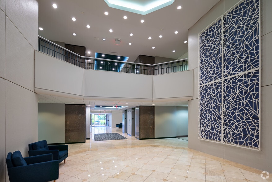 More Photos Of 6600 Peachtree Dunwoody Rd NE, Atlanta Unknown For Lease