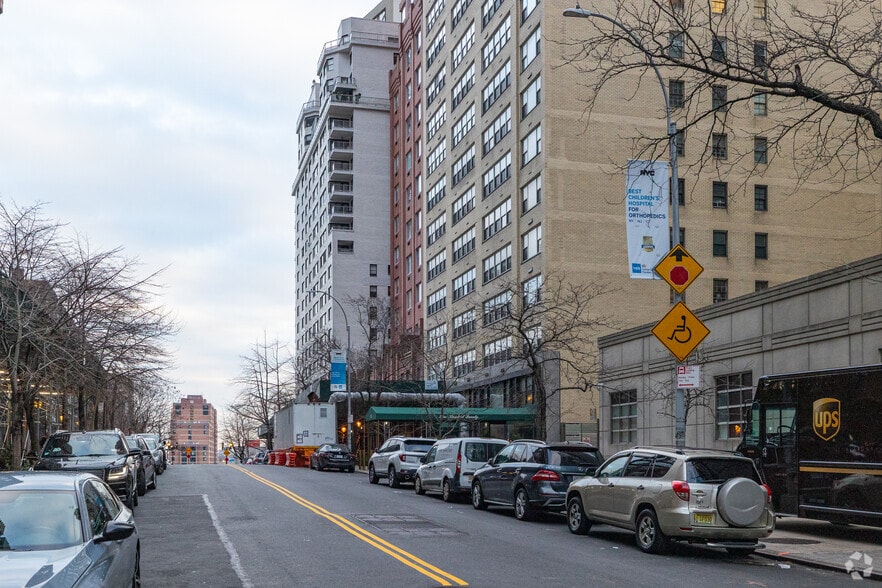 More Photos Of 520 E 72nd St, New York Apartments For Sale
