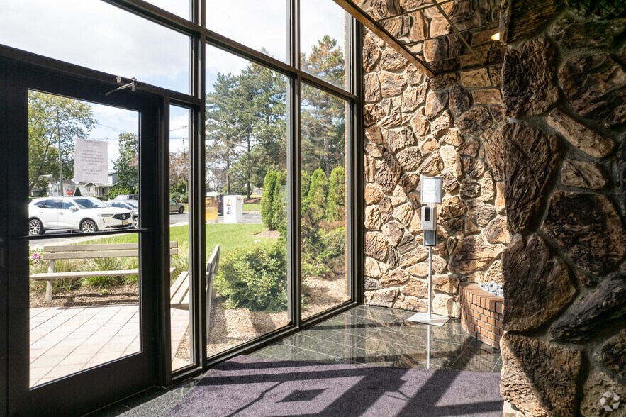 More Photos Of 55 Harristown Rd, Glen Rock Medical For Lease