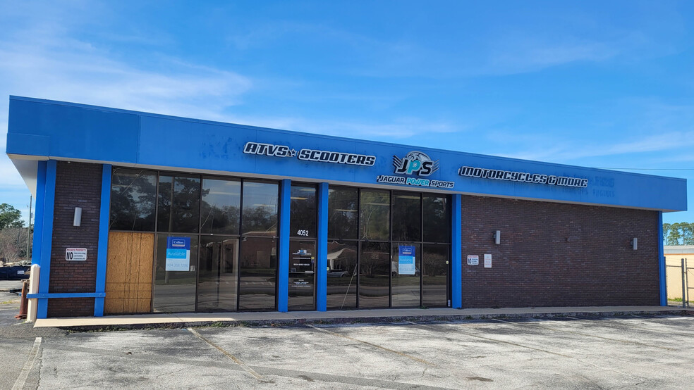 Primary Photo Of 4052 University Blvd S, Jacksonville Auto Repair For Lease