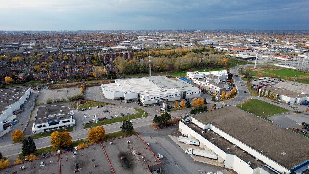 Primary Photo Of 10400 Renaude-Lapointe, Montréal Distribution For Sale