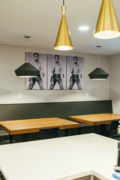 More Photos Of 830 Henry St, Ann Arbor Apartments For Sale