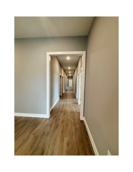 More Photos Of 2678 Townsend Ct, Clarksville Medical For Lease