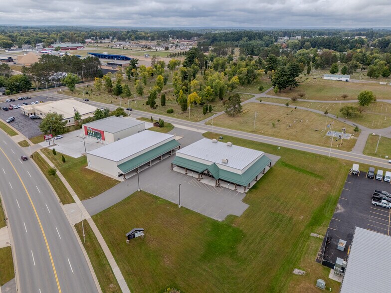 More Photos Of 2500 E Main St, Merrill General Retail For Sale