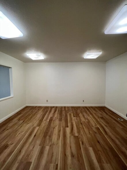 More Photos Of 719 N Sunset Ave, West Covina Office For Lease