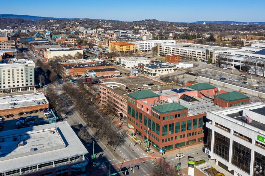 More Photos Of 537 Market St, Chattanooga Office For Lease