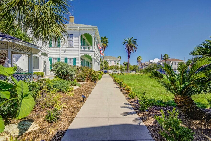 More Photos Of 1502 Market St, Galveston Hospitality For Sale