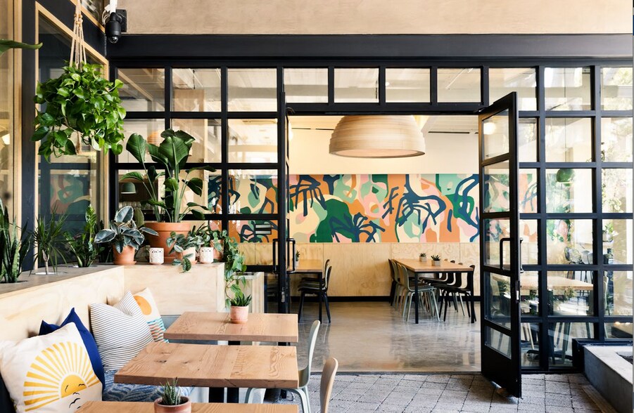 More Photos Of 2138-2144 Hillhurst Ave, Los Angeles General Retail For Sale