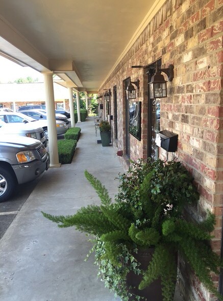 More Photos Of 4110 McKnight Rd, Texarkana Unknown For Lease