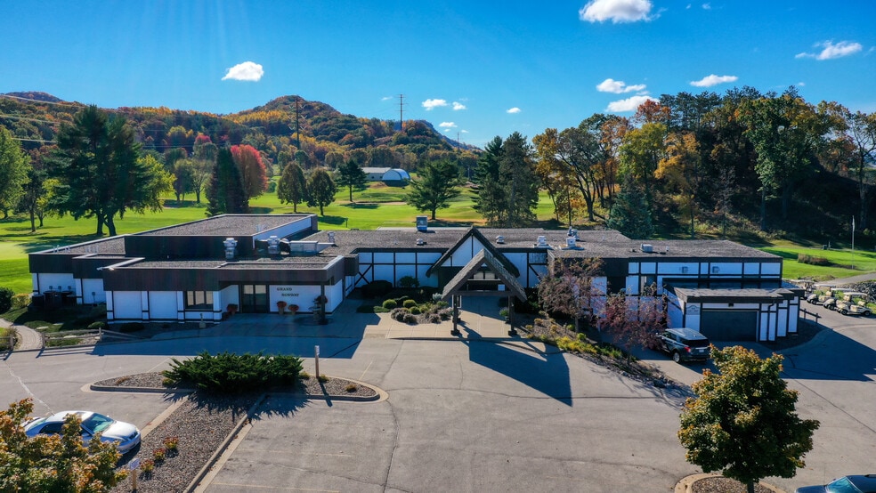 More Photos Of W7665 Sylvester Rd, Holmen Golf Course Driving Range For Sale