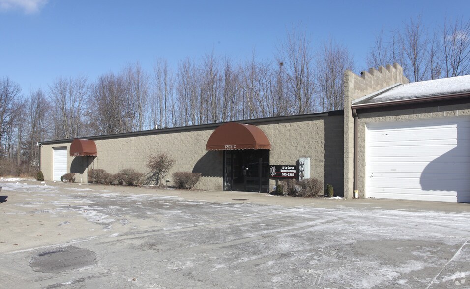 More Photos Of 1302 State Route 28, Loveland Warehouse For Lease