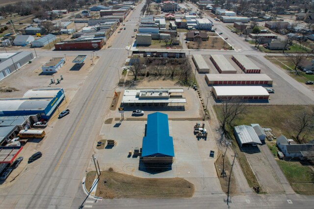 More Photos Of 223 Main, Newkirk Service For Sale