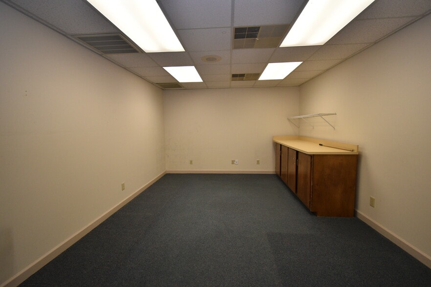 More Photos Of 3200 Croasdaile Dr, Durham Medical For Sale