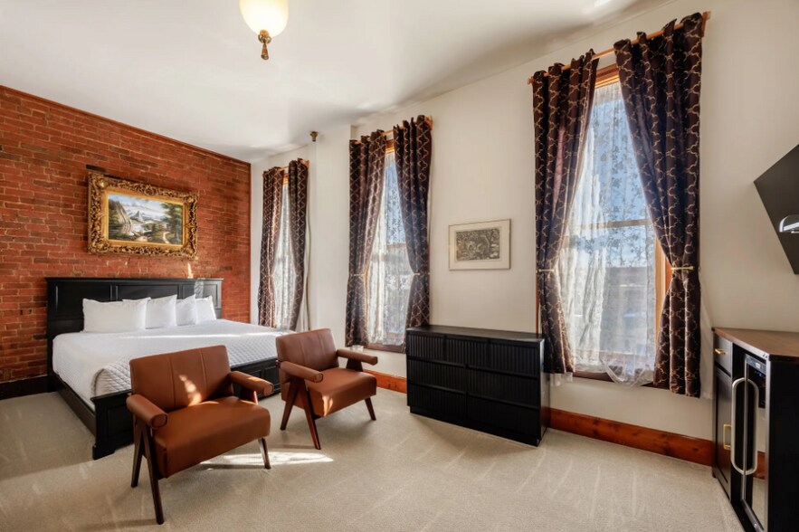 More Photos Of 700 Harrison Ave, Leadville Hotel For Sale