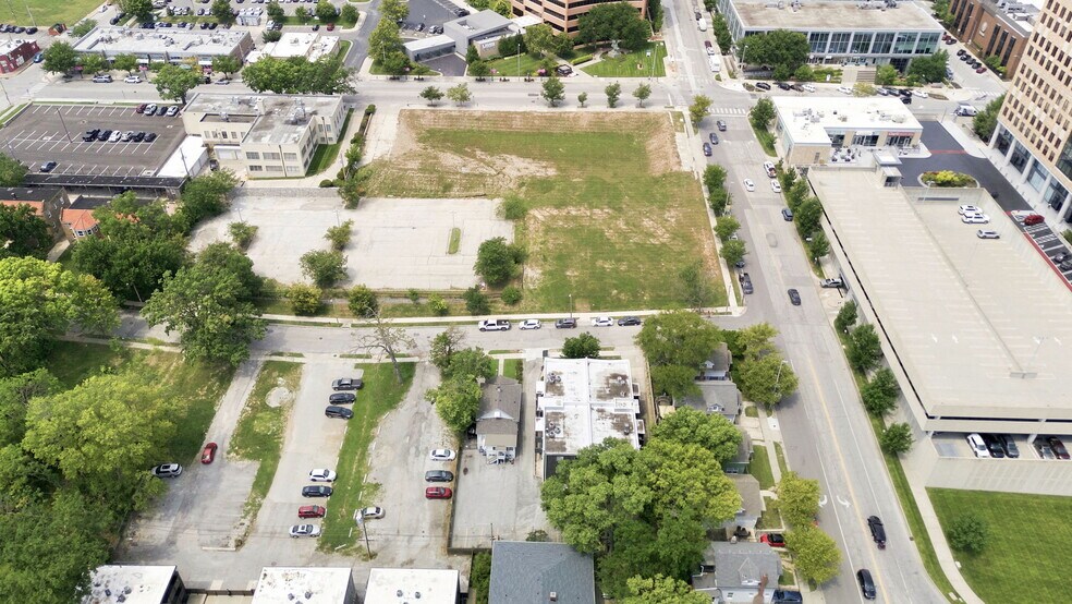 More Photos Of 4911 Walnut St, Kansas City Apartments For Sale