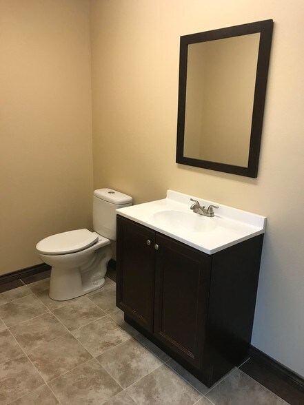 More Photos Of 9136-9154 Will Clayton Pky, Humble Unknown For Lease