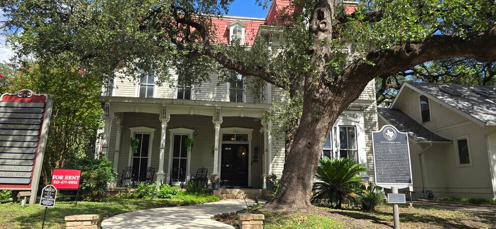 More Photos Of 702 Rio Grande St, Austin Office For Lease