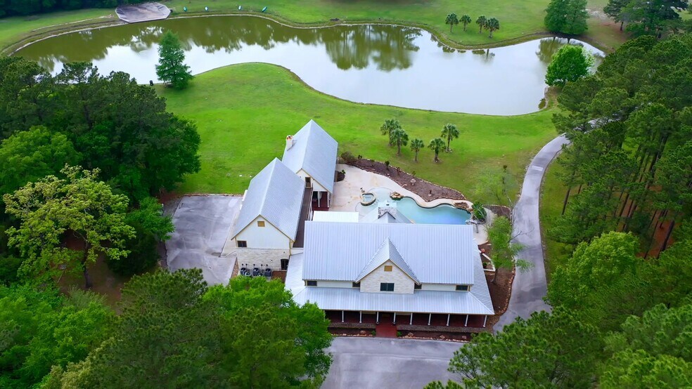Primary Photo Of 43 Pool Rd, Richards Specialty For Sale