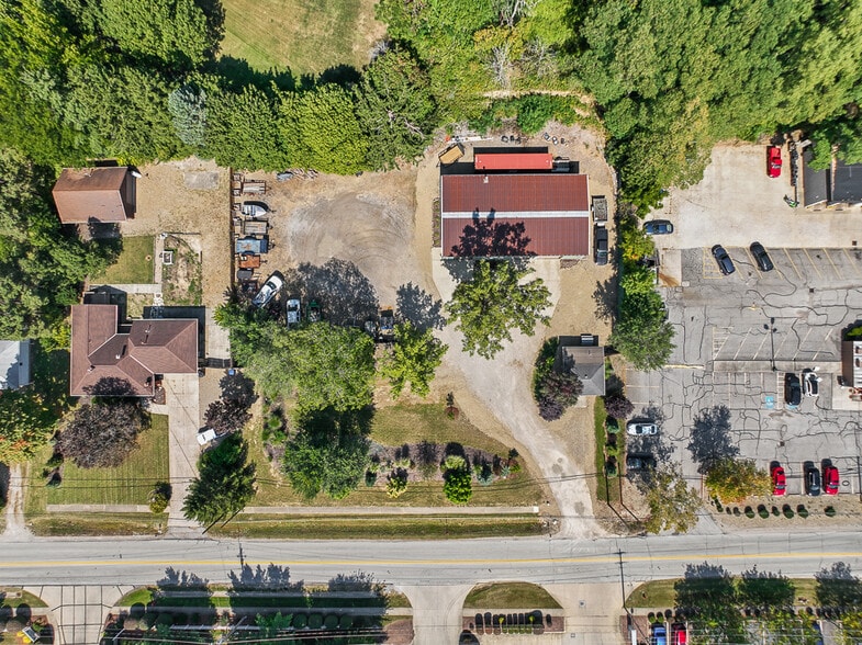 More Photos Of 4371 Hickory Ridge Ave, Brunswick Warehouse For Sale