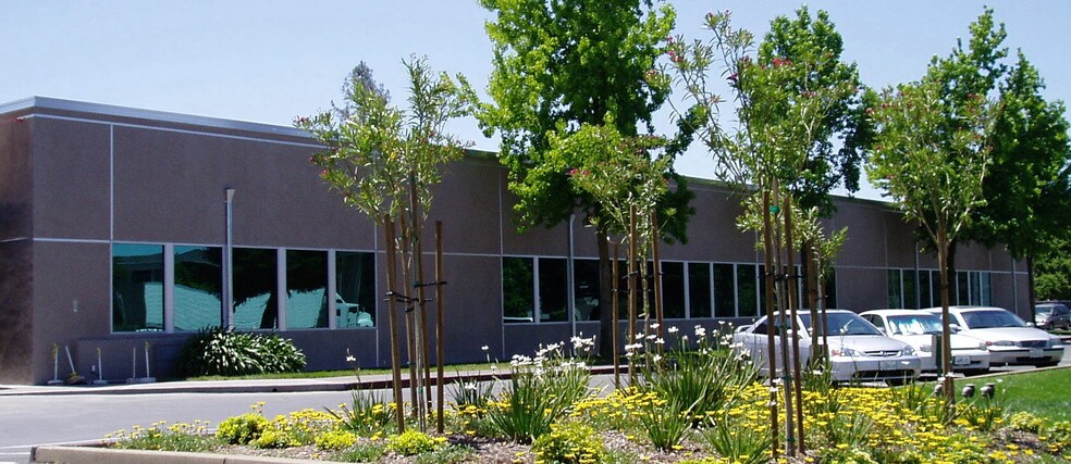 More Photos Of 9738 Lincoln Village Dr, Sacramento Office For Lease