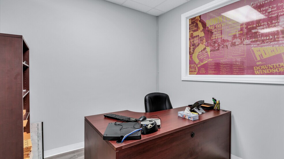 More Photos Of 484 Pelissier St, Windsor Office For Sale