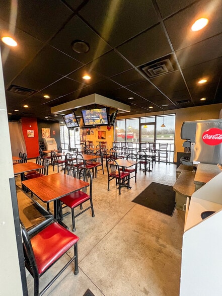 More Photos Of 380 N 2000 W, Marriott Slaterville Storefront For Sale