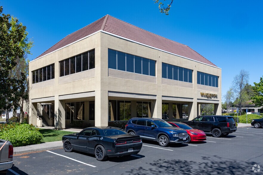 More Photos Of 1499 Oliver Rd, Fairfield Office For Lease