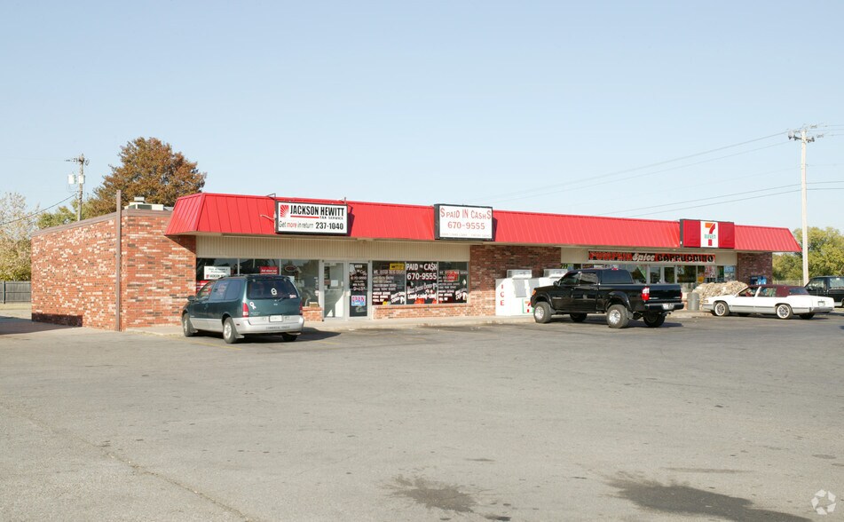 More Photos Of 4849-4861 SE 44th St, Oklahoma City Unknown For Lease