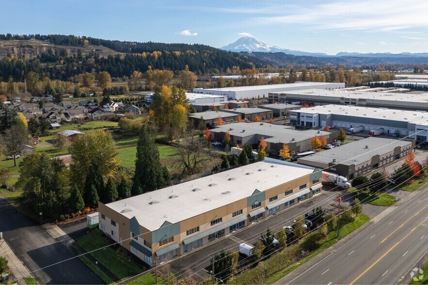 More Photos Of 2913 142nd Ave E, Sumner Warehouse For Lease