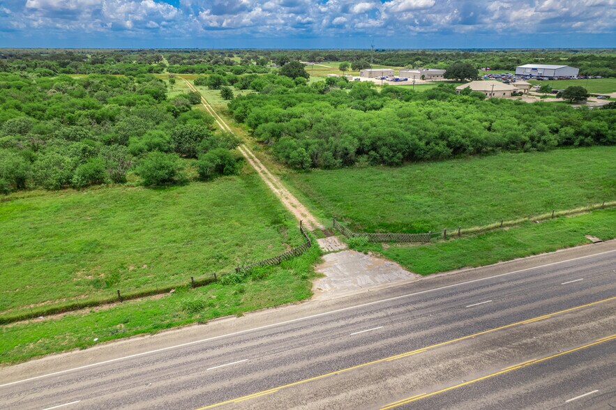 More Photos Of 6753 U.S. 87 Hwy, Victoria Land For Sale